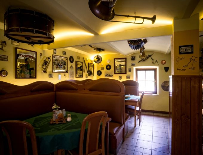 Restaurace