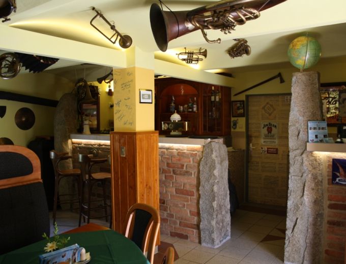 Restaurace